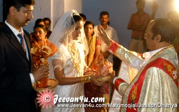 Josson Dhanya Wedding Photos